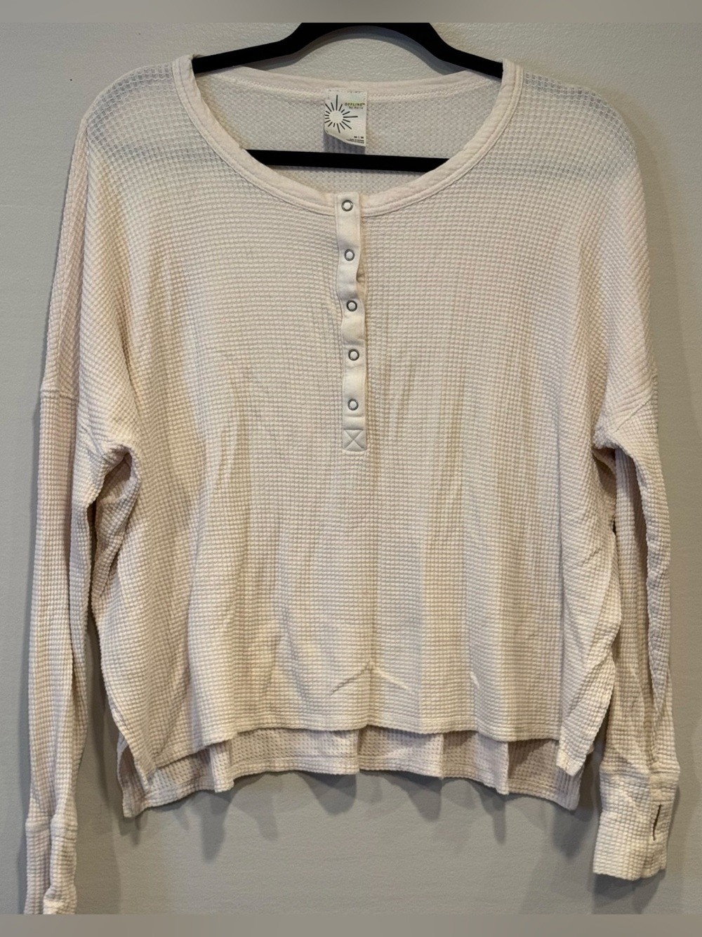OFFLINE by Aerie Women's Waffle Knit Snap Henley Size Medium
